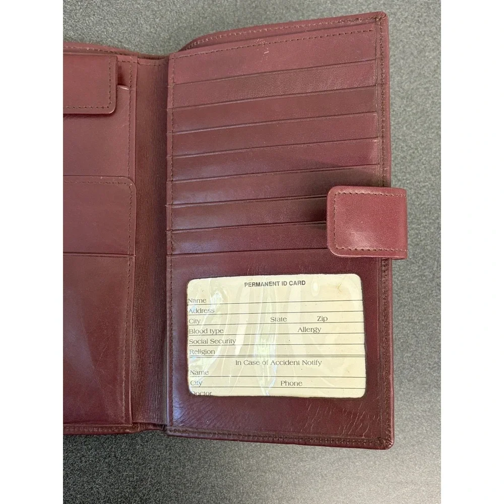 Dopp Collection Butter Soft Calf Leather Wallet Passport Billfold Oxblood Red